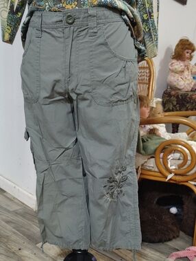 Basic Editions Olive Green Cargo Capris with Embroidered Accent